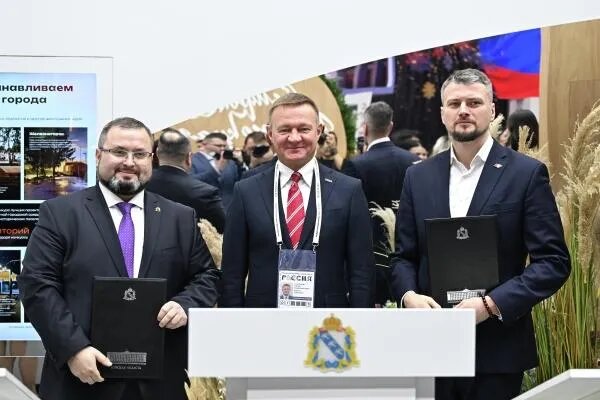 Фото: Владимир Лукин, Роман Старовойт, Павел Кипарисов/РИА «Новости»