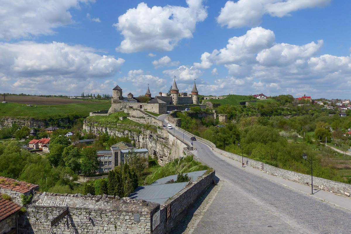 Старый замок. Фото Eleniell