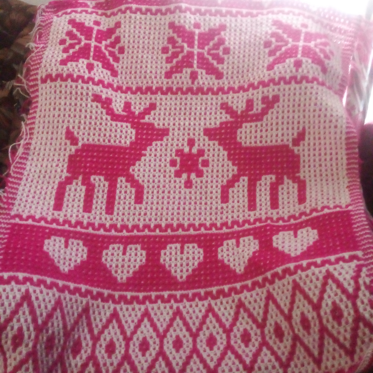 Ручная работа. Размер 1.2х1.5 м Акрил. Пишите к комм. Хочу плед.  Донаты можно разместить здесь 4276160994566272