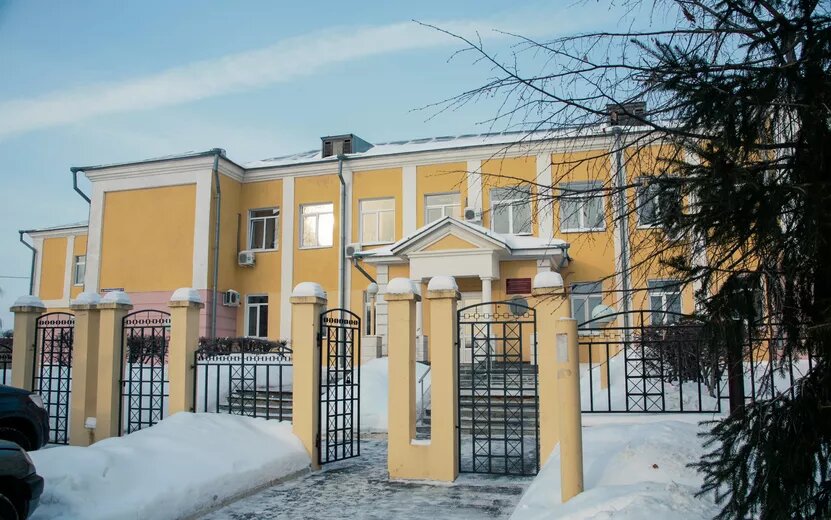    Минздрав Удмуртии уличили в передаче информации о закупках коммерческим фирмам