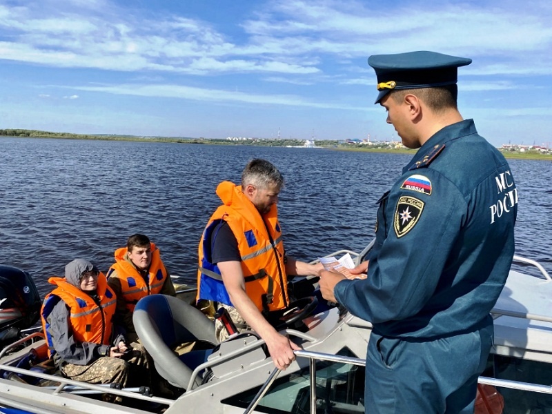 Предъявим документы!