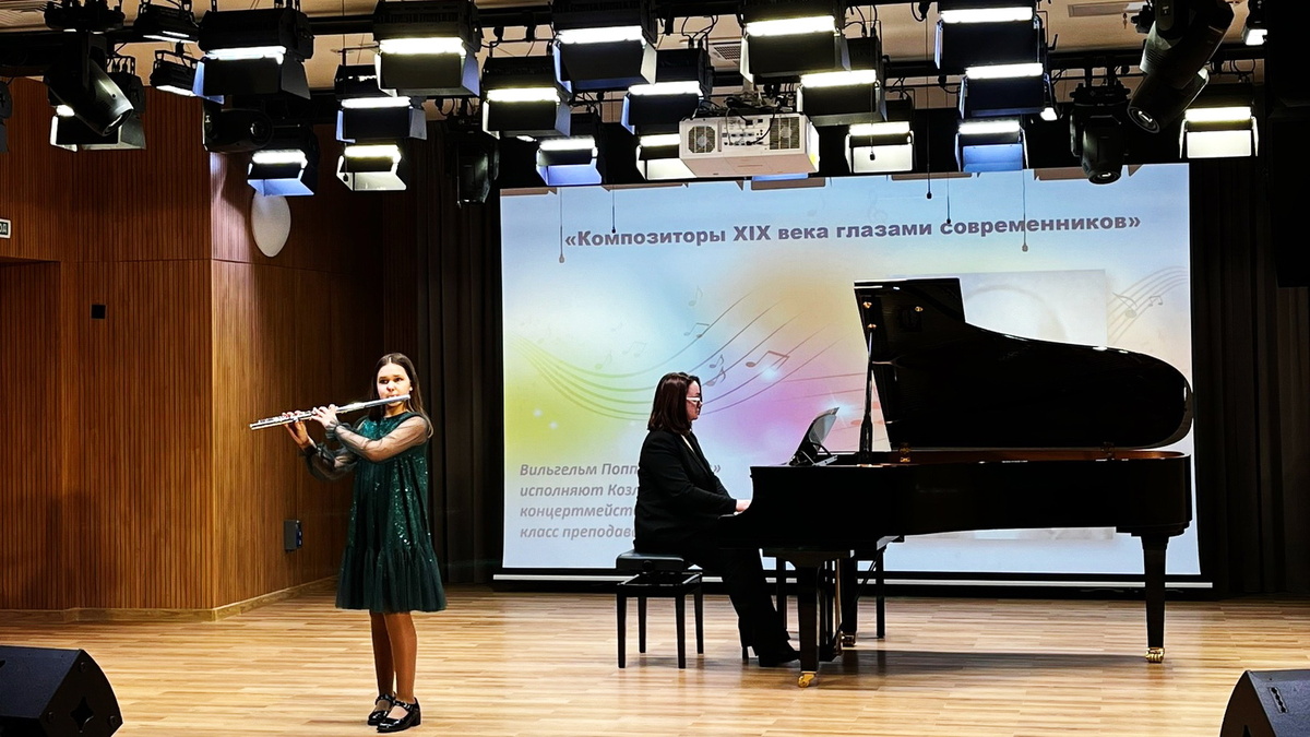    В Югре стартовал приём заявок на федеральную программу «Земский работник культуры»