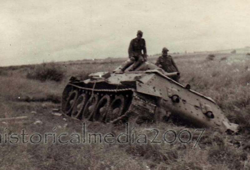 Танк Т-34 из 21-го механизированного корпуса