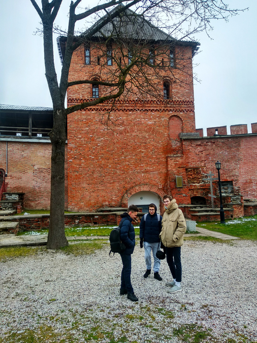 Новгородский дети́нец