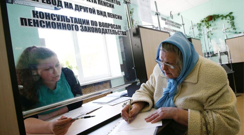 Мужчина докупил пенсионных баллов на 100 тыс. руб. и умер. Социальный фонд забрал деньги себе