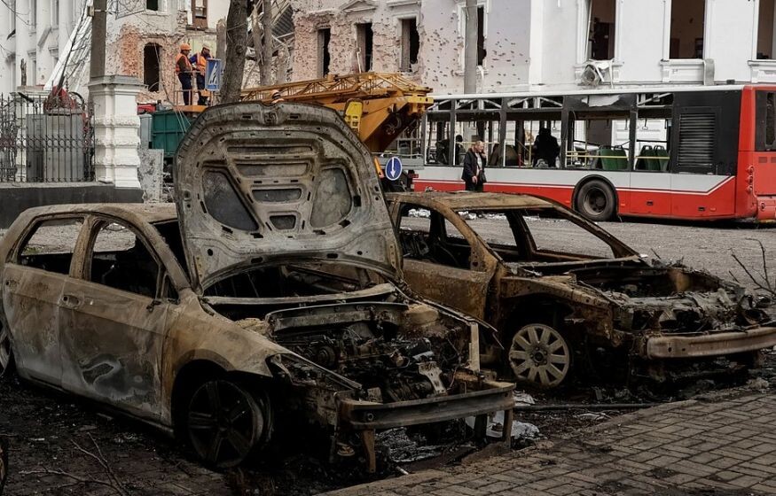    «Должны перед всем миром встать на колени и просить прощение»: Захарова о трагедии в Сумах