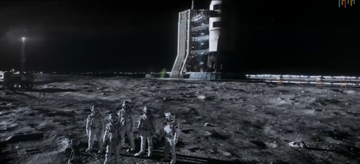 Вылетаем с Луны, которая давно осваивается