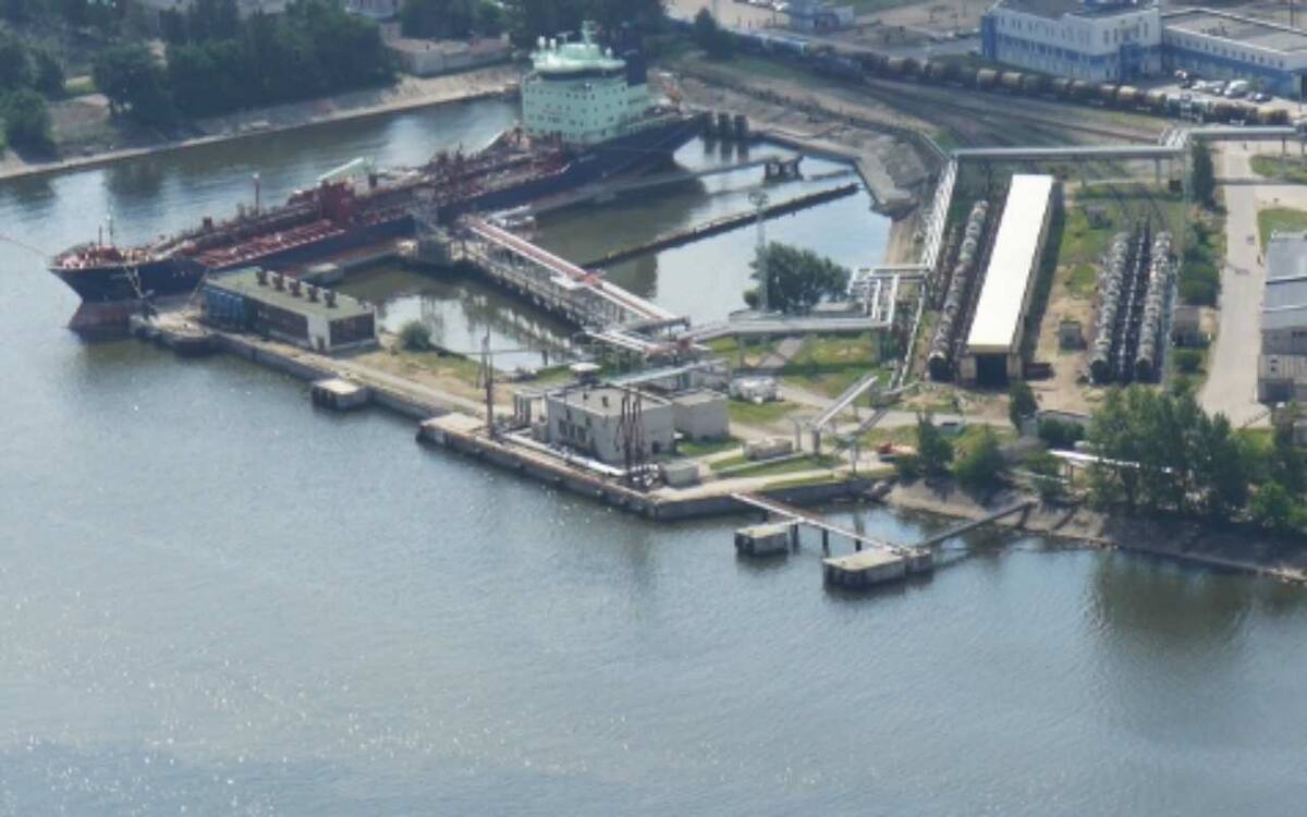    Скигины обжалуют изъятие акций Петербургского нефтяного терминала Фото с сайта компании