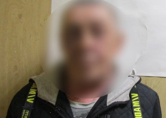    В пьяной ссоре житель Оренбурга пырнул ножом знакомого Оренбуржье