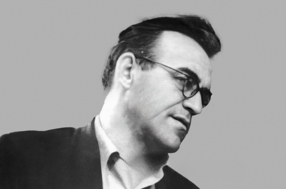 Петров Михаил Константинович (1923-1987) – советский и российский философ, теоретик культуры, историк. В центре философских интересов Петрова – проблема знака, философия и социология науки, античная философия и устройство культурной традиции. 
