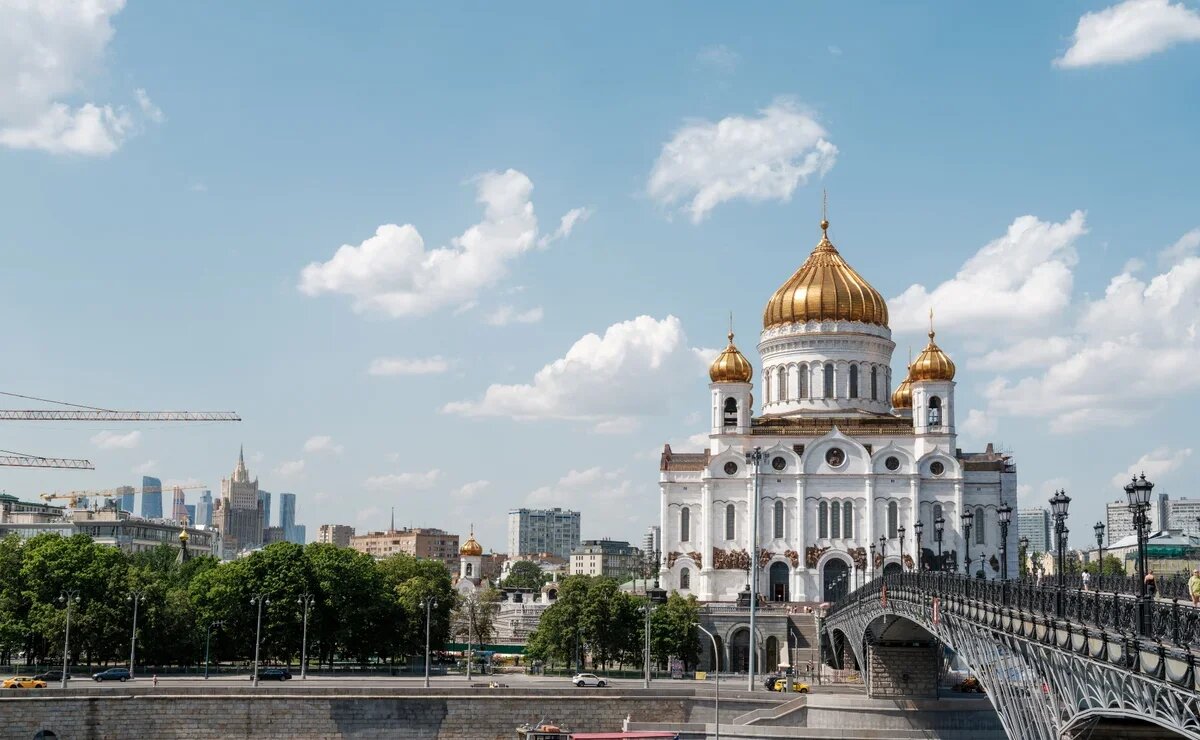    Иностранным туристам не хватило гостиниц в России на майские праздники