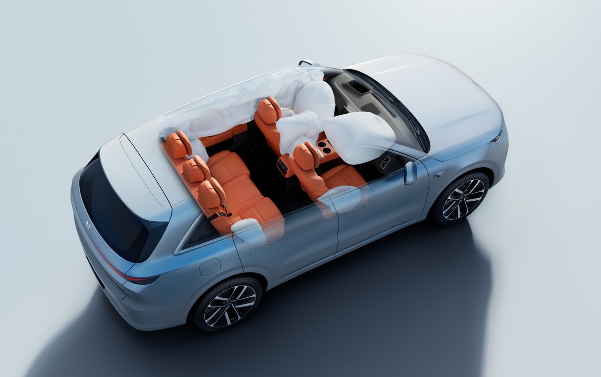 Подушки безопасности L6