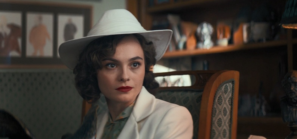 Кадр из фильма "Любовь Советского Союза". Фото Яндекс.Картинки. 