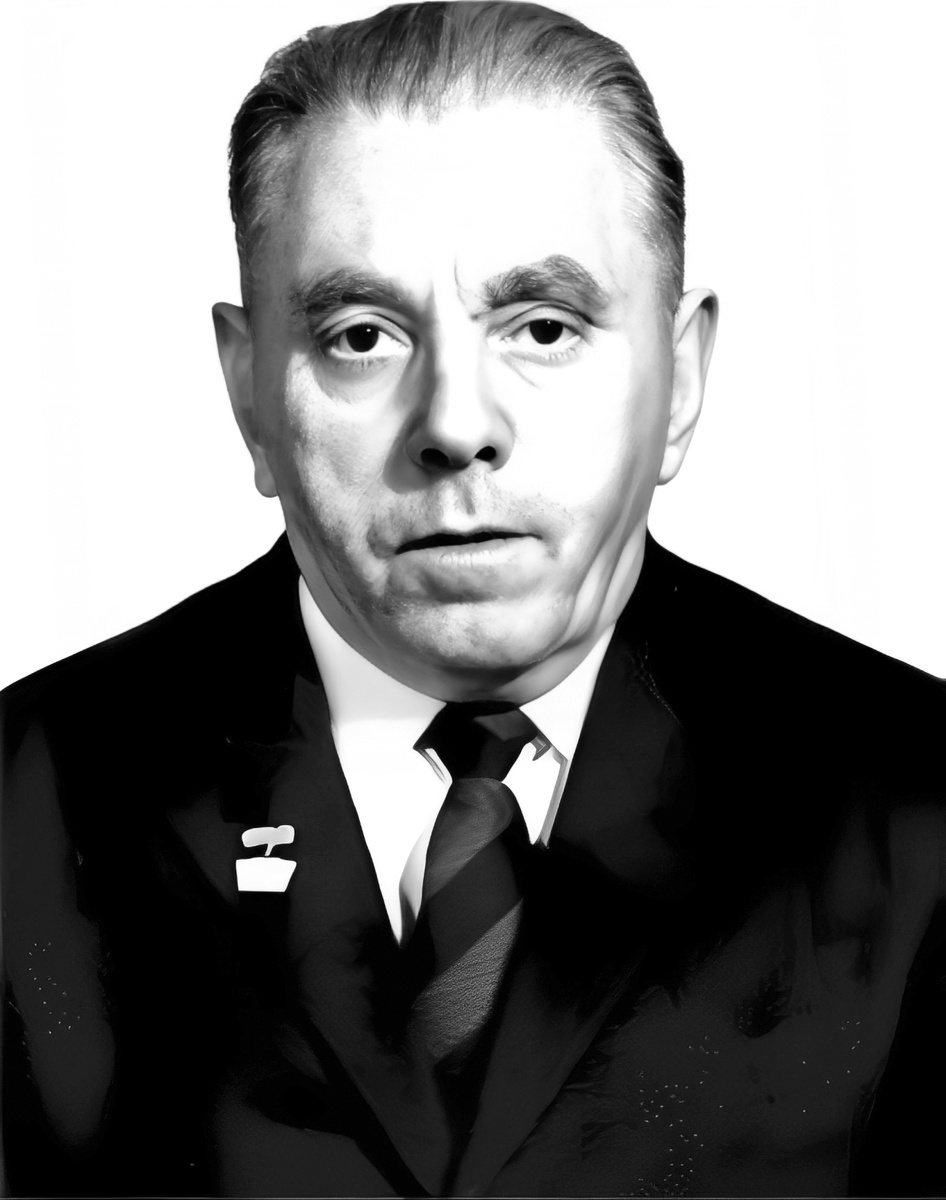 Михаил Длуговской