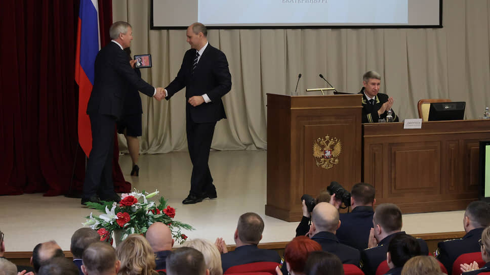 Выездное совещание "Об итогах деятельности системы судебного департамента при Верховном суде РФ за 2024 год и задачах на 2025 и на плановый период 2026 и 2027 годов". В центре врио губернатора Свердловской области Денис Паслер.📷Фото: Марина Молдавская / Коммерсантъ