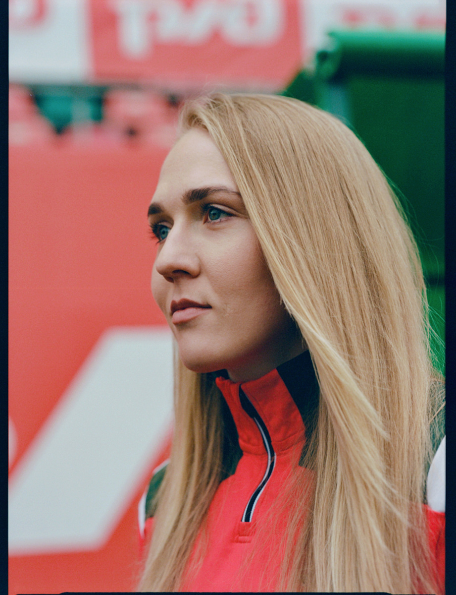    Zielinski & Rozen показал съемку с профессиональными футболистками (фото 3)