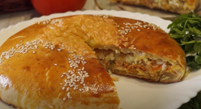 Такой "Рыбный пирог" не успевает даже остыть, невозможно оторваться, рекомендую попробовать