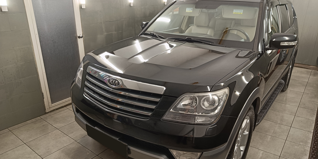 "Самая недооценённая машина корейской марки". В работе Kia Mohave.