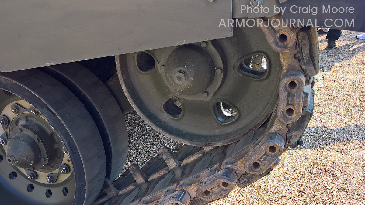 Фото: https://armorjournal.com/Walkarounds/Tanks/Challenger-2/Challenger-2_44.jpg