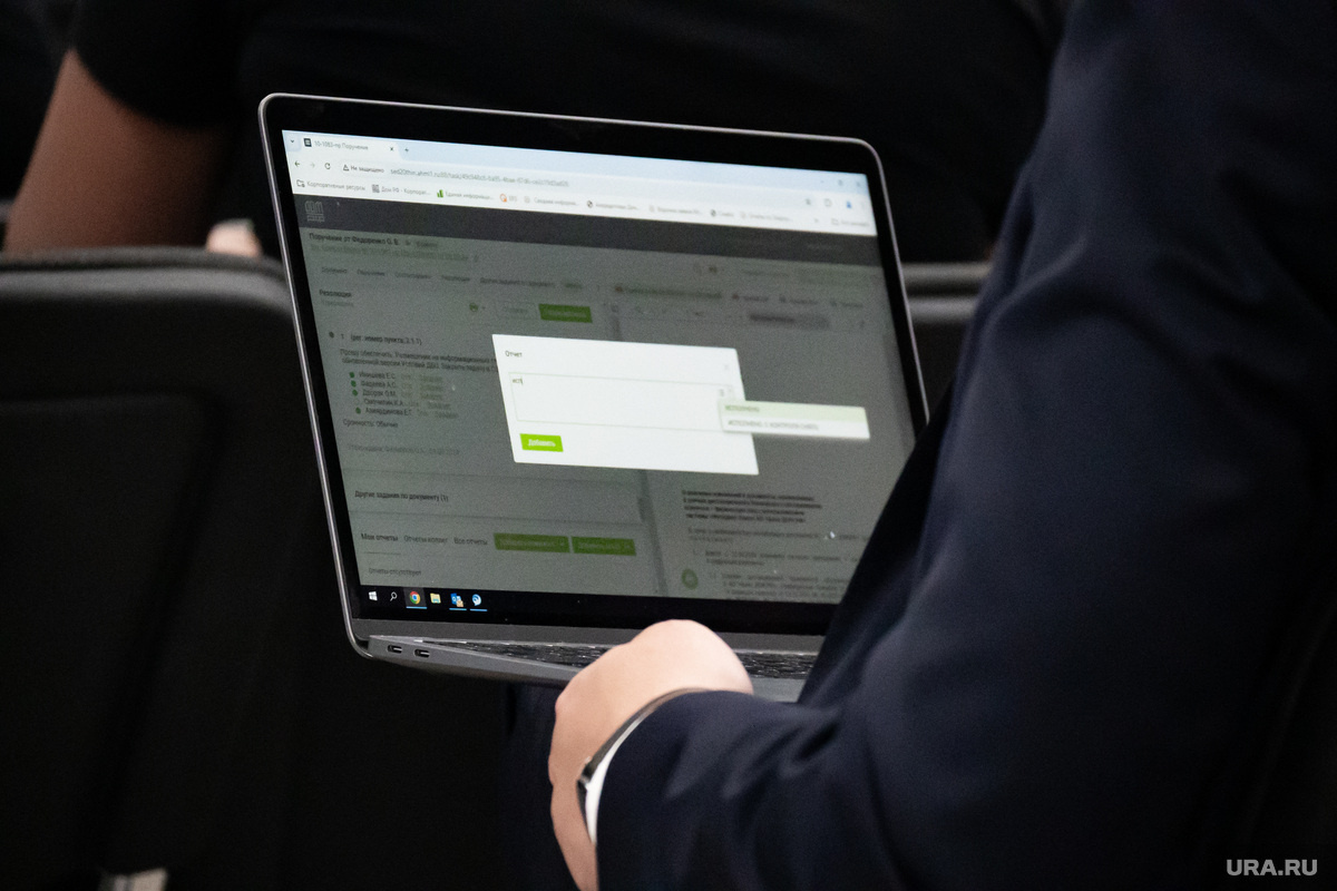 В местном совете встали на сторону депутата. Фото: Руслан Яроцкий © URA.RU