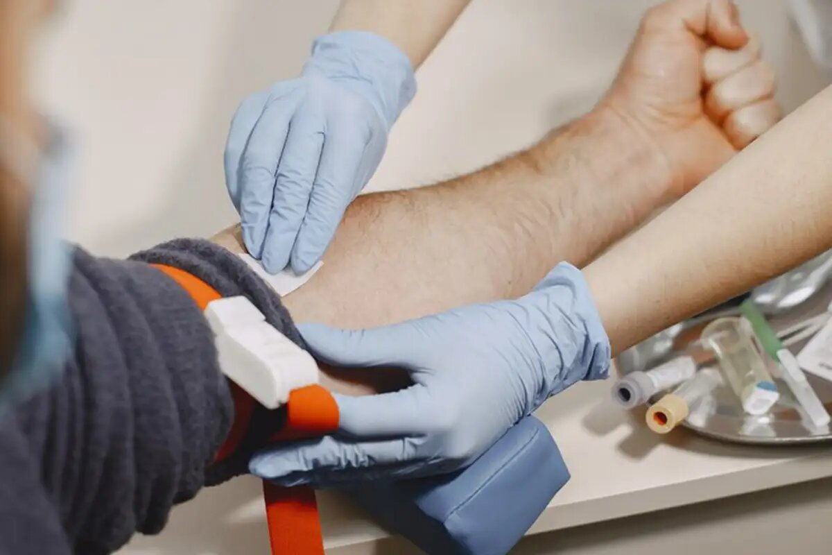    Забор крови. © ru.freepik.com