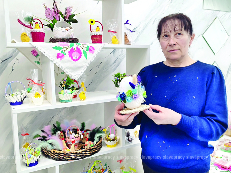     Пасхальный вернисаж. Что можно увидеть на необычной выставке?