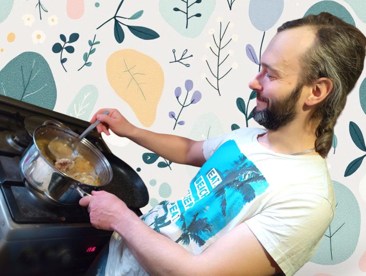 Сегодня на обед щи, кто хочет попробовать? 