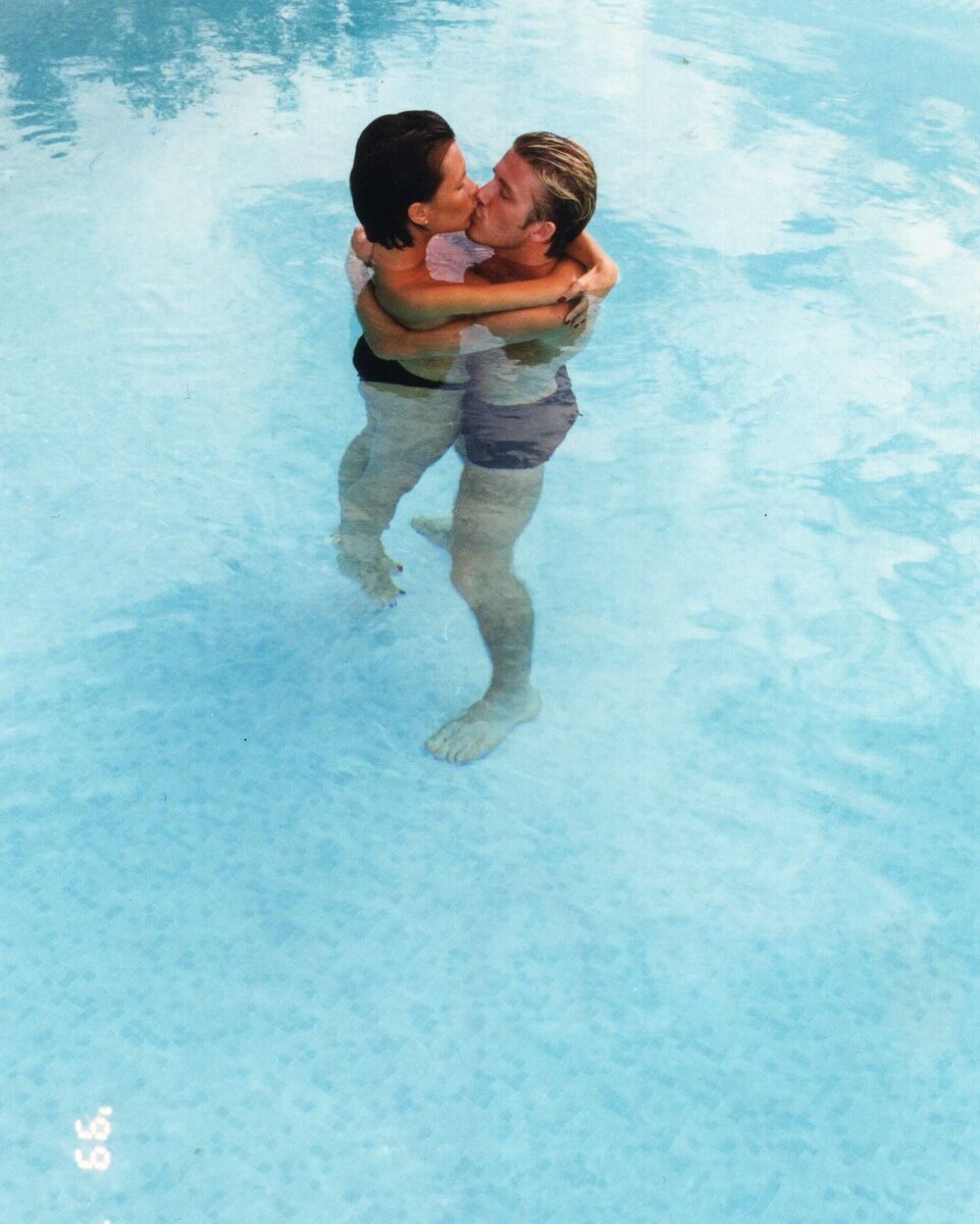    Дэвид Бекхэм показал откровенное фото с женойСоцсети Дэвида Бекхэма