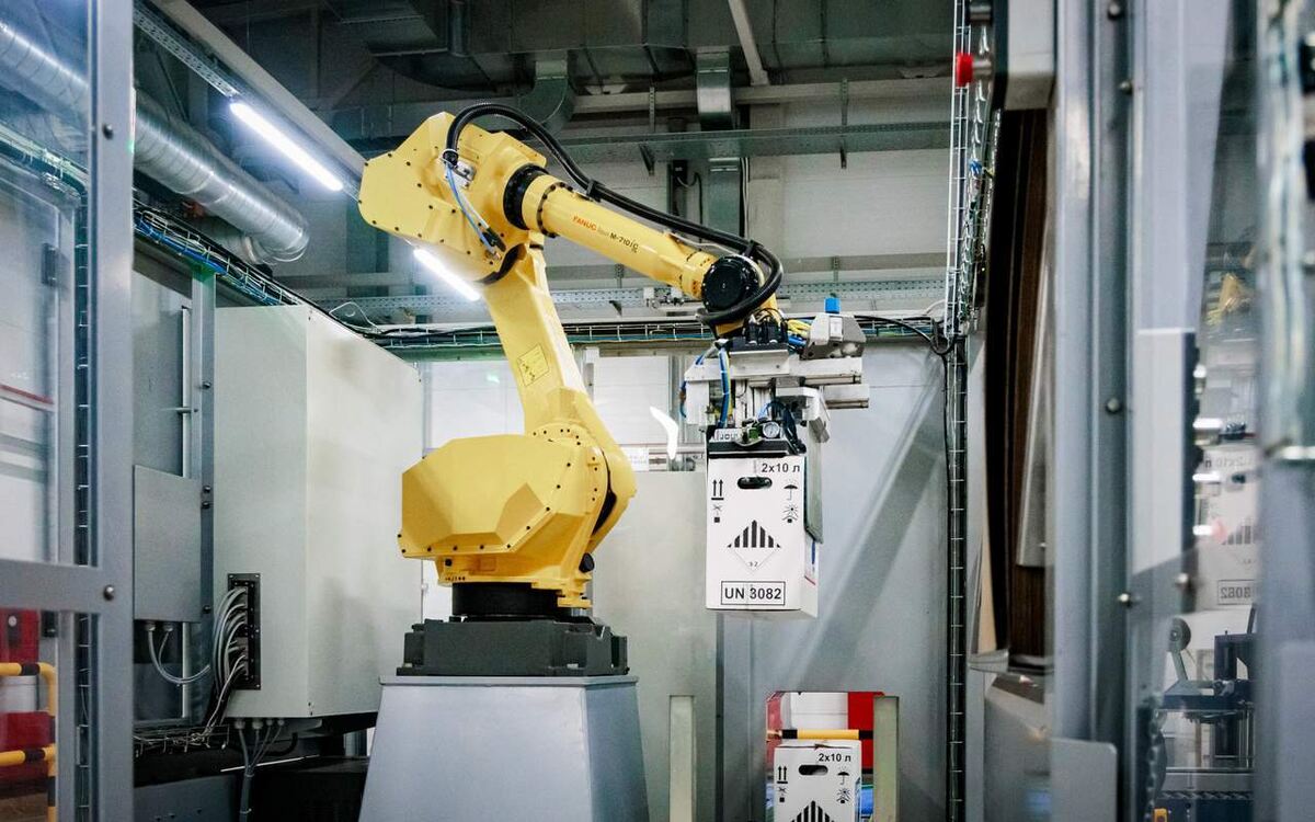    Липецкие предприятия могут получить господдержку на покупку оборудования с сайта правительства Липецкой области