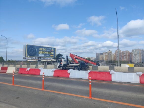    Тургеневский мост / Маргарита Шпак, Югополис
