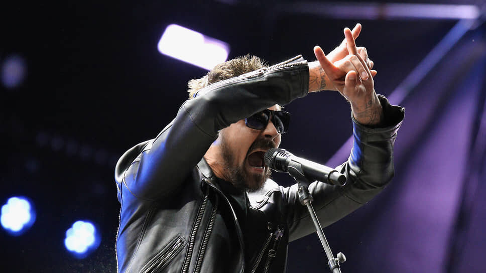 Солист группы The Hatters Юрий Музыченко.📷Фото: Артем Дергунов / Коммерсантъ