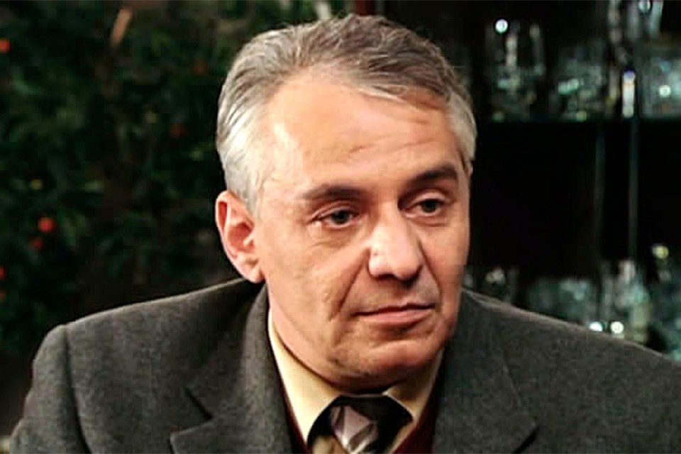    Сергей Генкин в фильме "Полынь - трава окаянная" (2010) кадр из фильма.