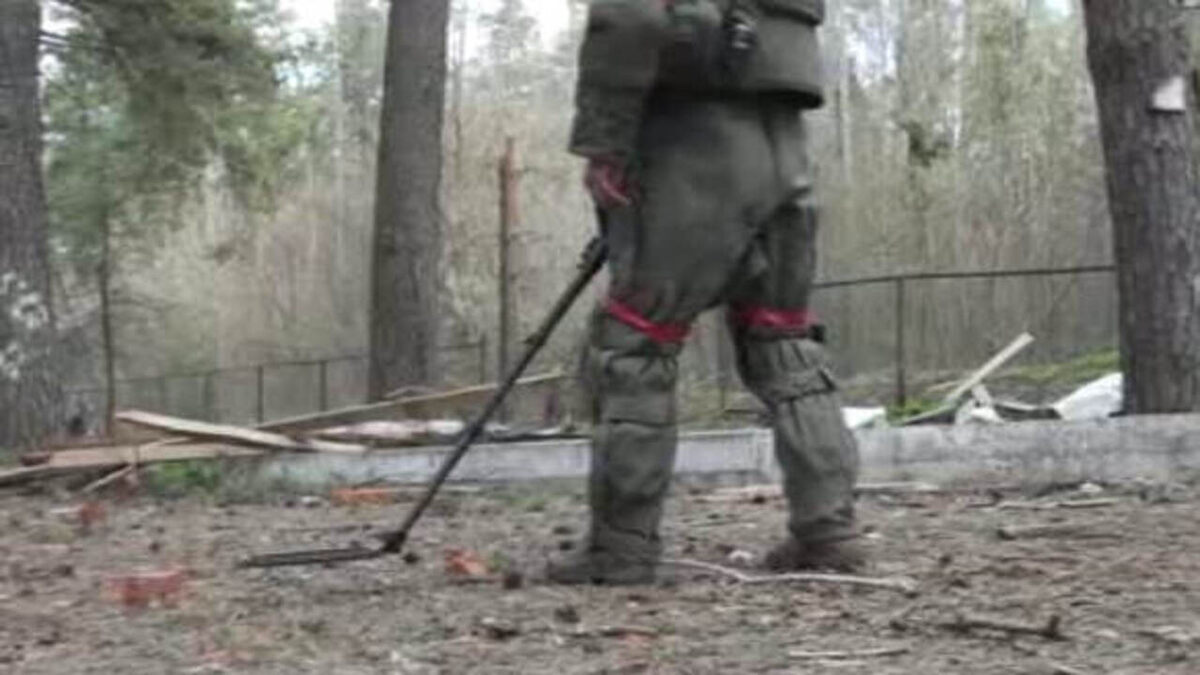    При отступлении ВСУ минировали кладбища в курском приграничье