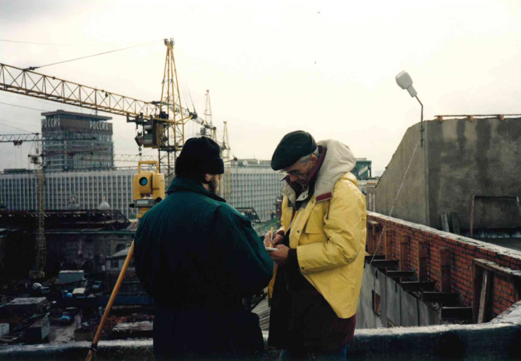 На крыше Гостиного Двора 1997 год