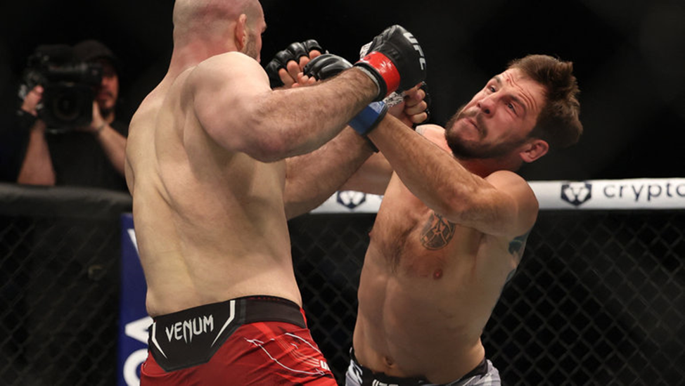 Фото с сайта: https://www.sport-express.ru/martial/mma/news/nikita-krylov-pobedil-volkana-ozdemira-na-ufc-280-1988339/?utm_source=smi24