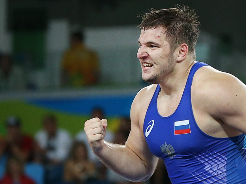 Фото с сайта: https://www.championat.com/other/article-3297503-borec-tjazheloves-sergej-semjonov---o-mezhkontinentalnom-kubke-alrosa.html