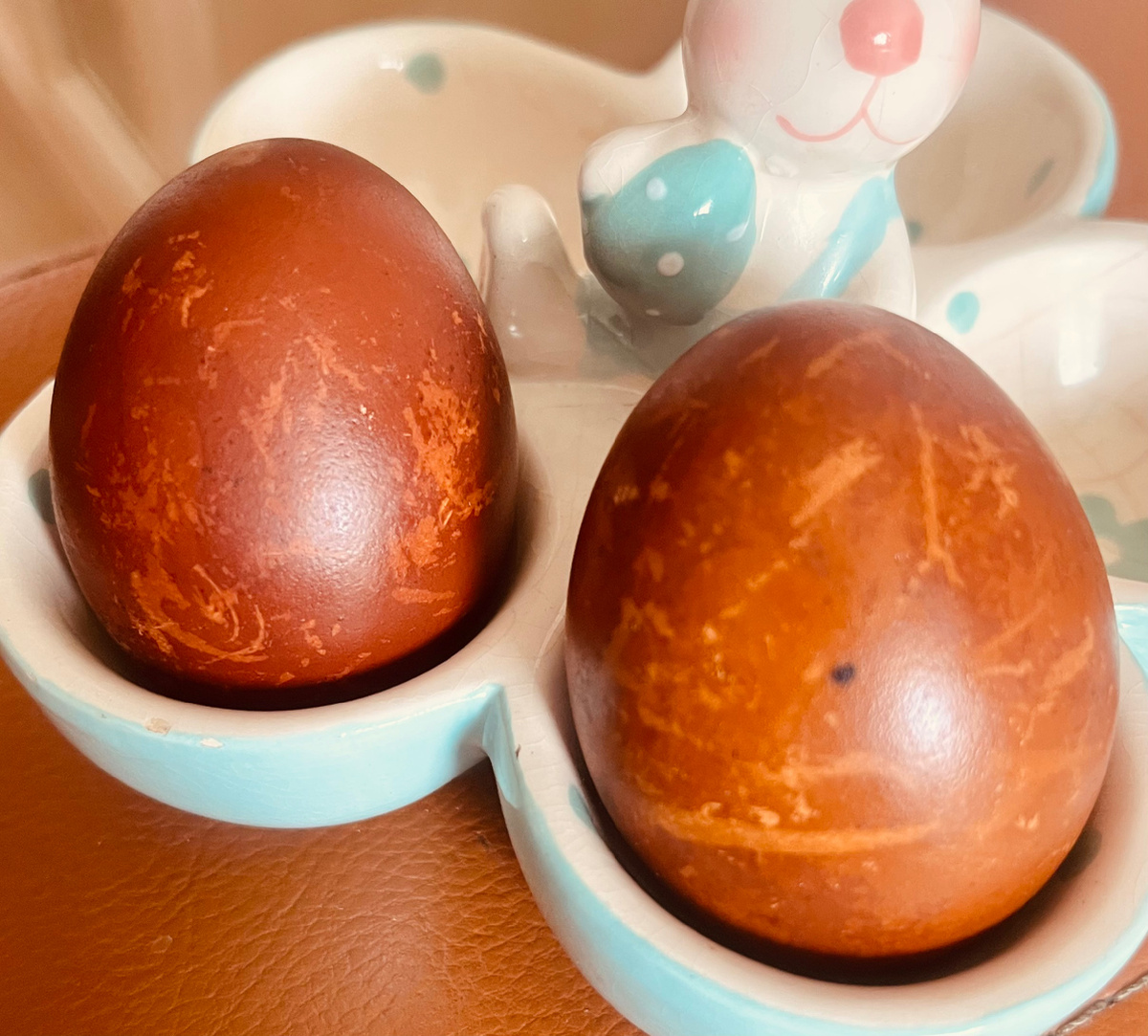 Крашенные в чёрном чае