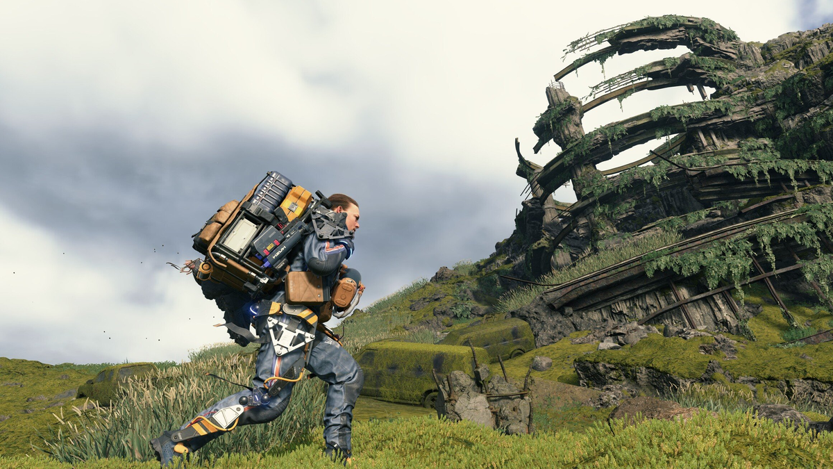 Полет в космос и личный бункер: самые необычные коллекционные издания