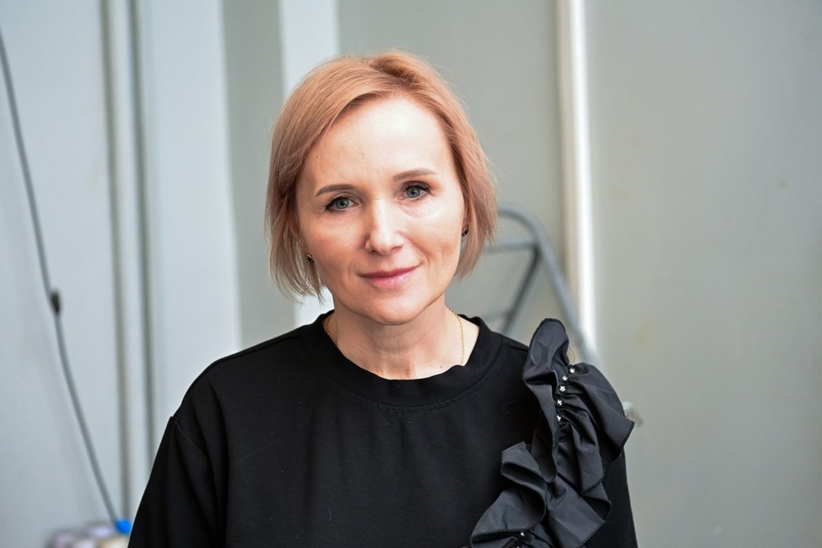    Исполняющая обязанности директора Петрозаводского автотранспортного техникума Елена Сорокина.  Фото: "Республика" / Сергей Юдин