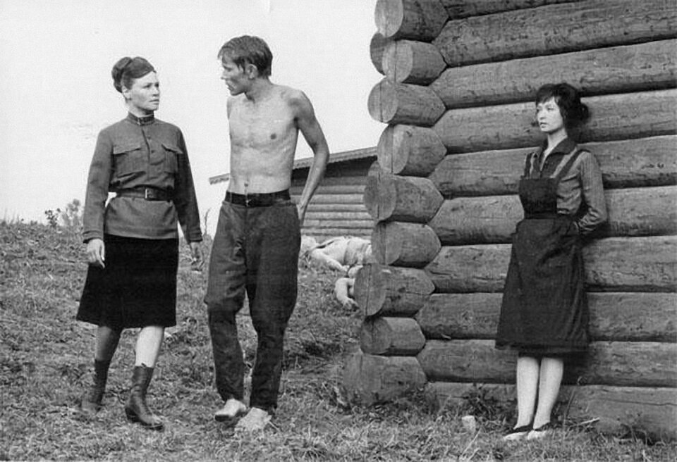 Кадр из фильма «Красное и белое» (1967)