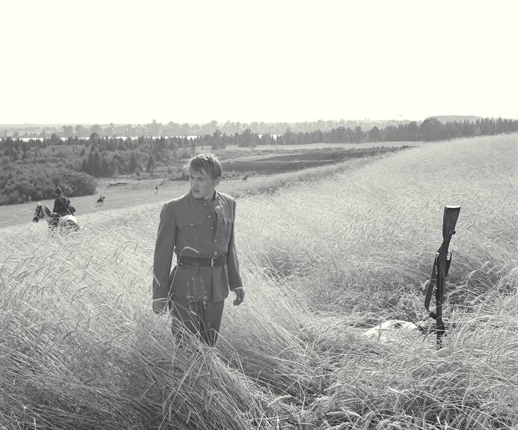 Кадр из фильма «Красное и белое» (1967)