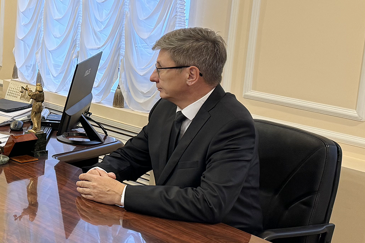    Вакантную должность заместителя председателя Верховного суда Татарстана занял Николай Герасимов. Соответствующий указ подписан сегодня президентом России Владимиром Путиным.   
Фото: gfi.tatarstan.ru