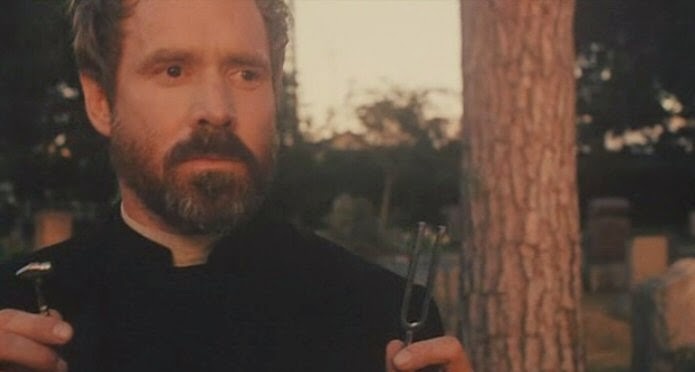 Кадр из фильма ««Я проснулся рано в день своей смерти» (1998)