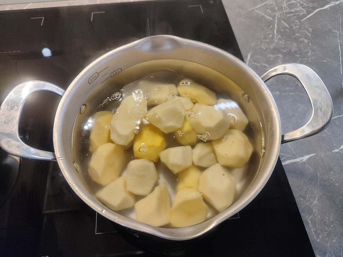 Приготиовление Жаркого с грибами. Фото автора.