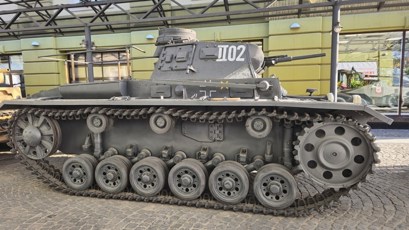 Немецкий средний танк Pz.Kpfw. III, в 1941–1943 годах составляющий основу панцерваффе