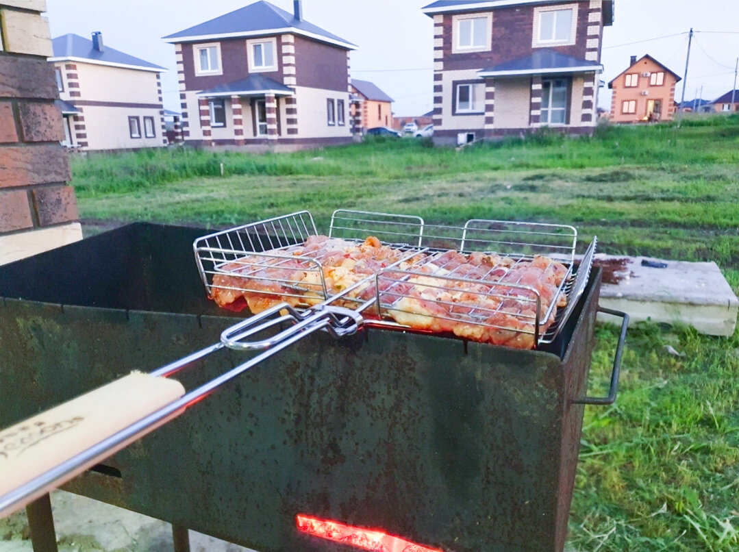 А так было три года назад