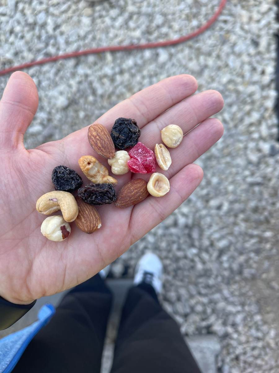 Было два таких перекуса с чаем . Фото автора.