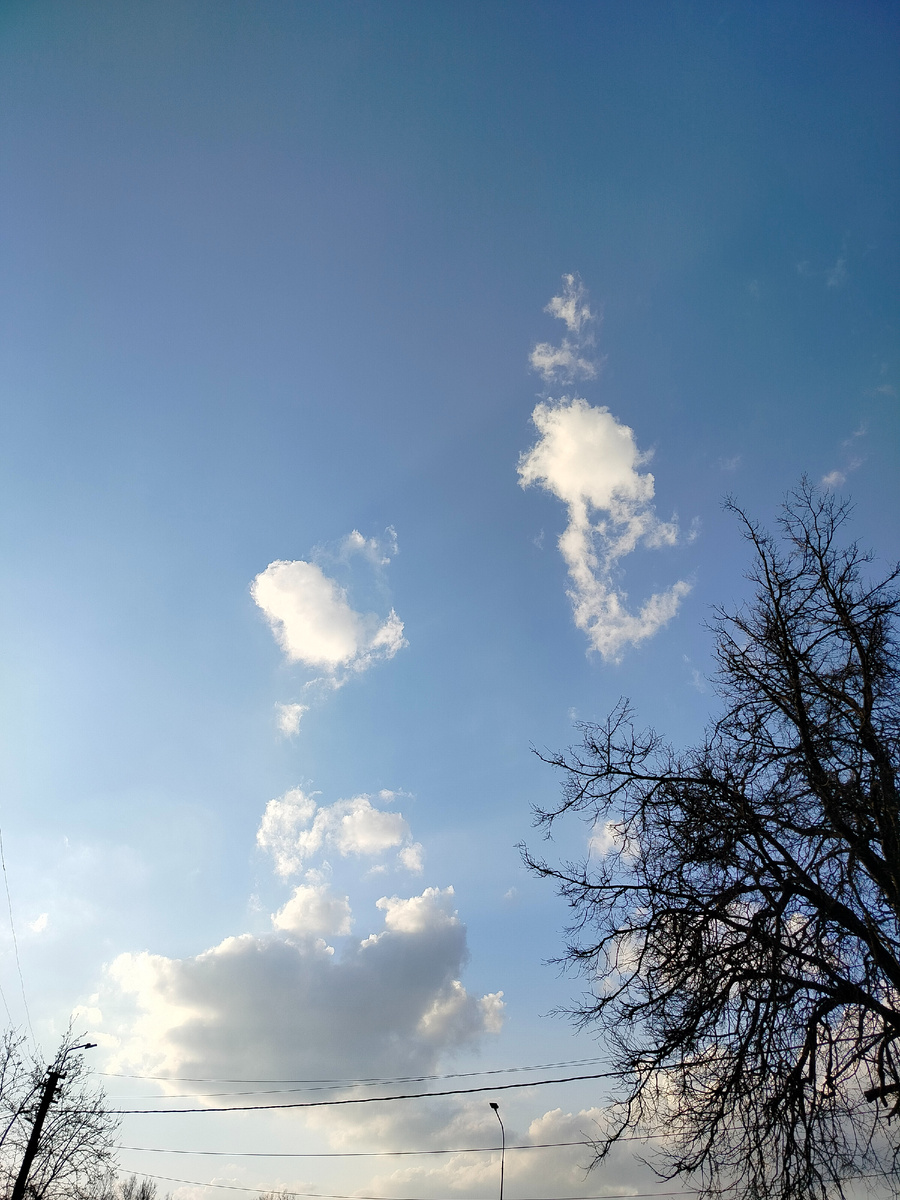 Вечернее небо над Опочкой 17 апреля