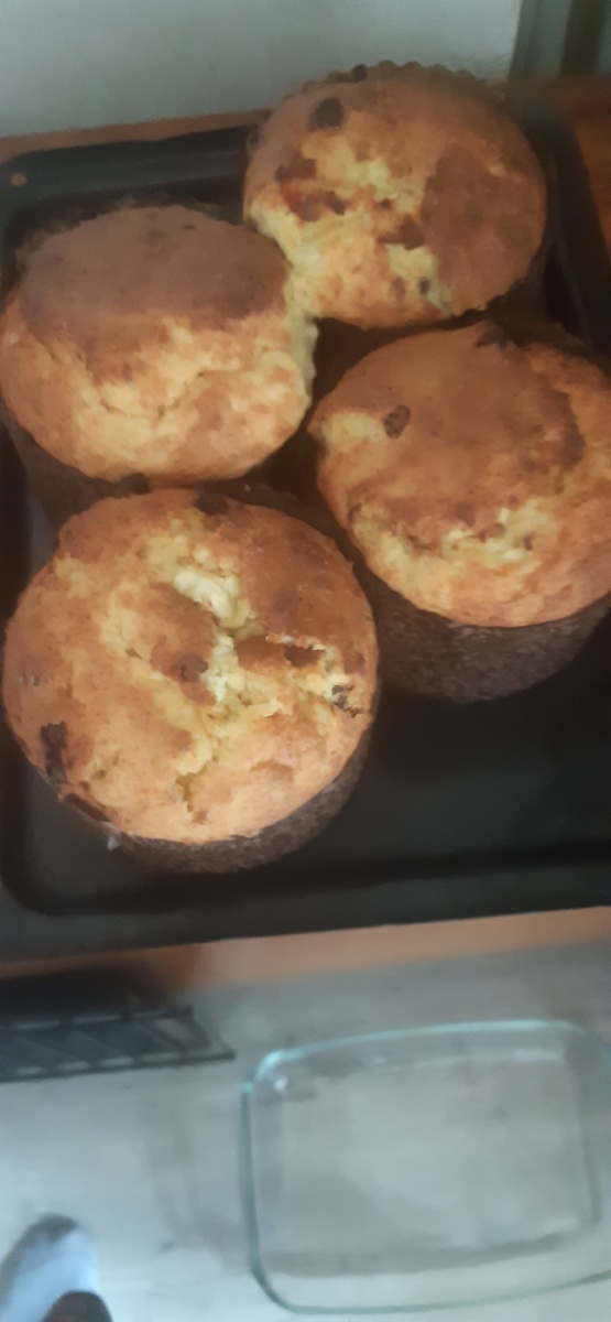 Из такого обьема теста получилось 4 кулича обьемом 350 гр