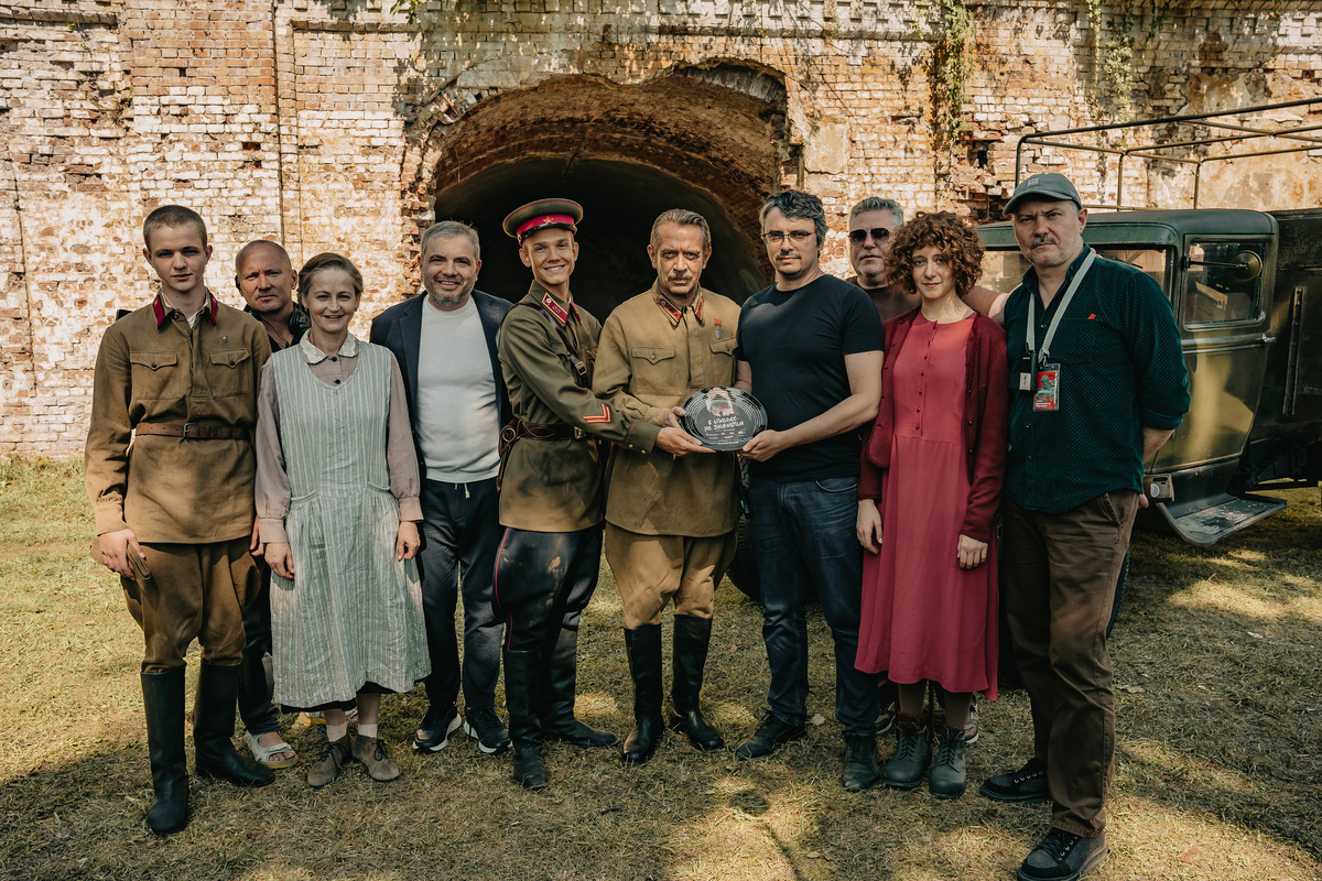     Фото со съёмок фильма «В списках не значился» / Пресс-служба ММКФ